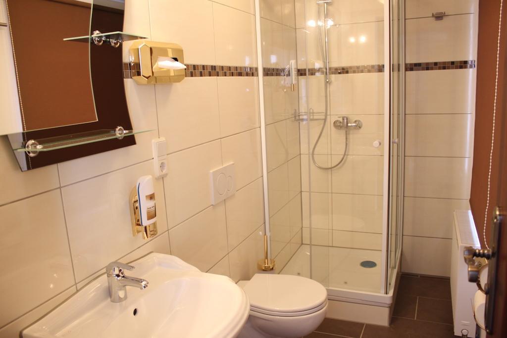 As Hotel เกิตทิงเงน ห้อง รูปภาพ